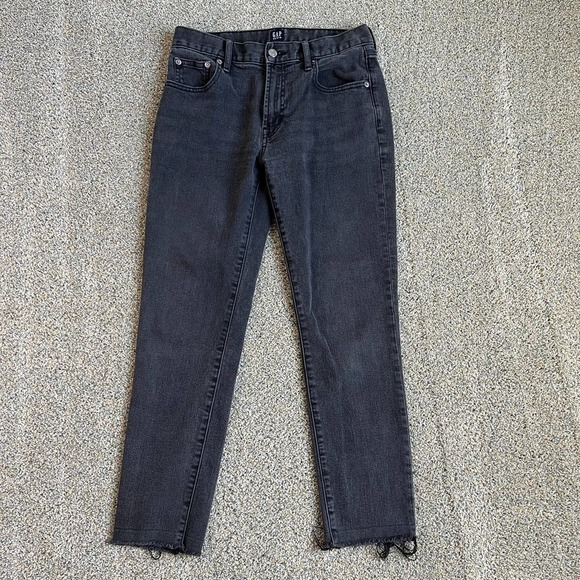 GAP Denim - Gap Best Girlfriend High Rise Crop Jeans Women’s 26 Stretch Raw Hem Black Denim